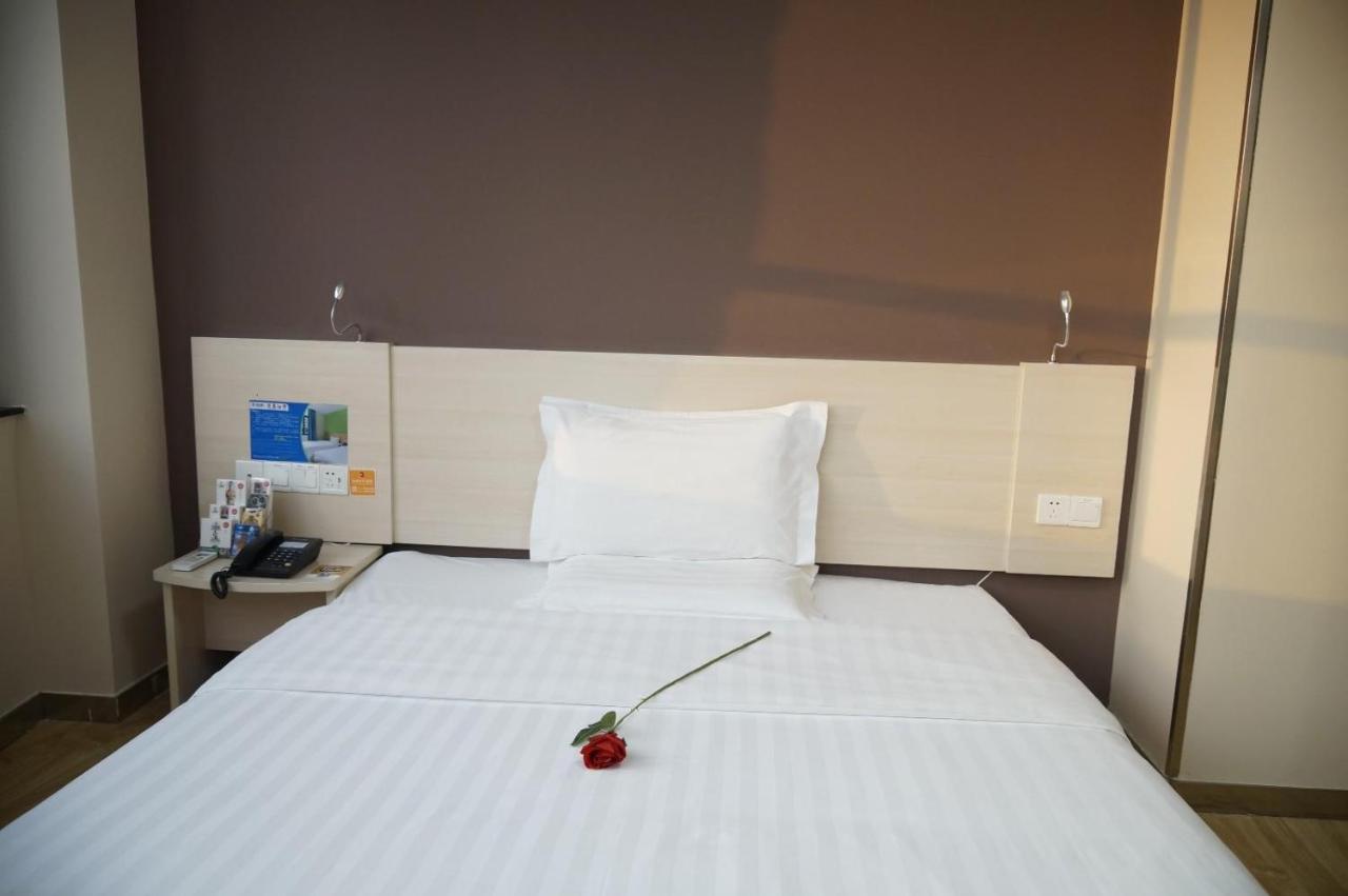 7Days Inn Luoyang Nanchang Road Wangfujing Exterior foto